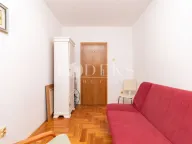 Izdavanje, dvosoban stan, 76m², Stari Aerodrom, Podgorica - image 11