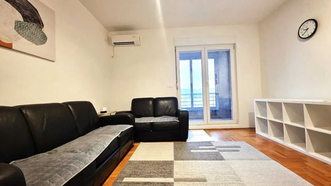 Izdavanje, stan, 67m², Stari Aerodrom, Podgorica