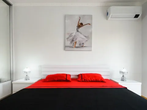 Izdavanje, dvosoban stan, 65m², Stari Aerodrom, Podgorica - image 6