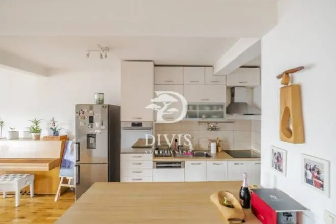 Sale, three bedroom apartment, 89m², Trošarina, Voždovac Sve Podlokacije