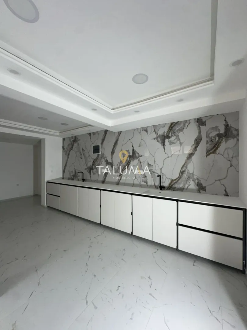Rent, office space, 100m², Dalmatinska ulica, Podgorica