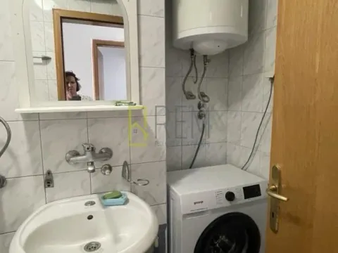 Prodaja, dvosoban stan, 65m², Stari Aerodrom, Podgorica - image 5