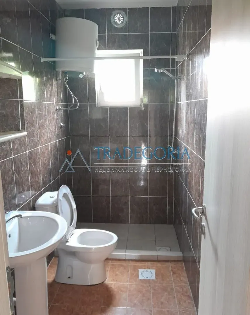 Prodaja, kuća, 199m², Utjeha, Bar