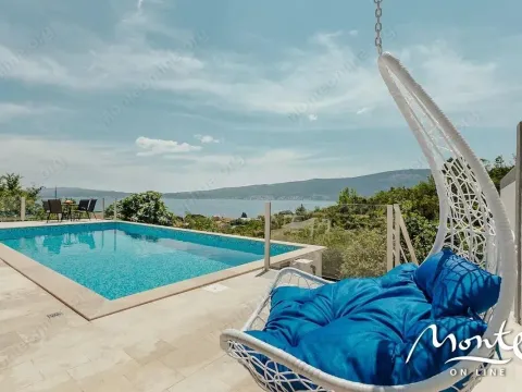 Prodaja, ugostiteljski objekat, 380m2, Bijela, Herceg Novi Prodaja, ugostiteljski objekat, 380m2, Bijela, Herceg Novi
