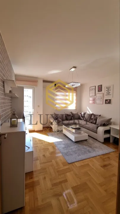 Rent, one bedroom apartment, 44m², Stari Aerodrom, Podgorica