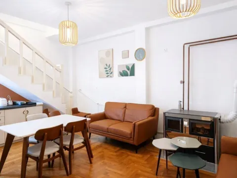 Izdavanje, kuća, 120m², Zelenika, Podgorica - image 3