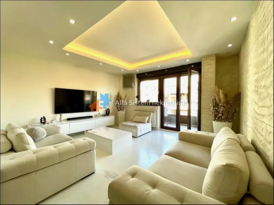 Prodaja, dvosoban stan, 60m², Neimar, Vračar Sve Podlokacije