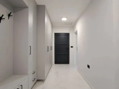 Izdavanje, kuća, 160m², Pričelje, Podgorica - image 6