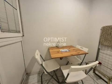 Rent, two bedroom apartment, 47m², Vračar Centar, Vračar Sve Podlokacije - image 3
