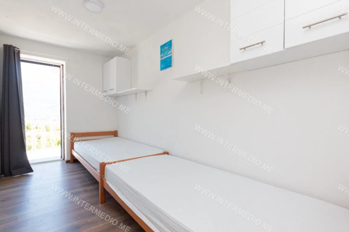 Sale, house, 100m², Morinj, Kotor