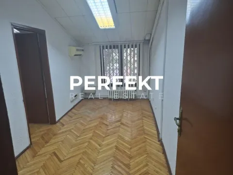 Rent, office space, 88m², Centar, Pančevo - image 3