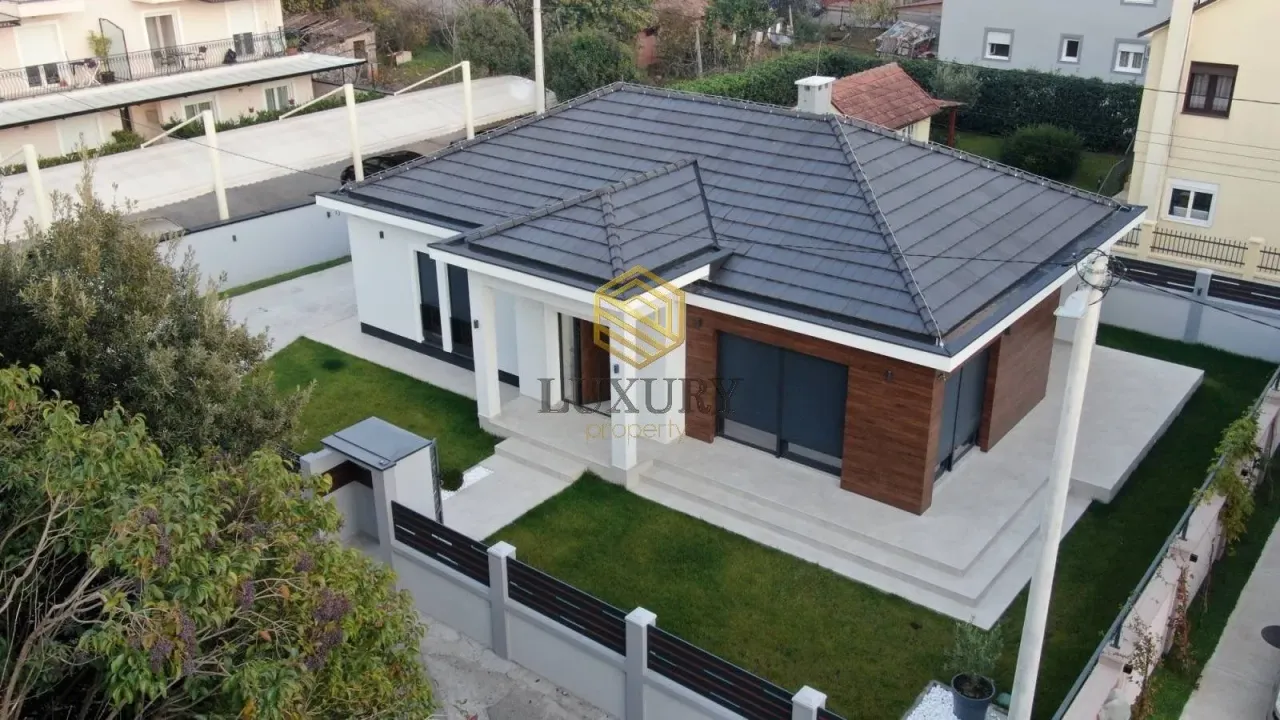 Rent, house, 160m², Dalmatinska ulica, Podgorica