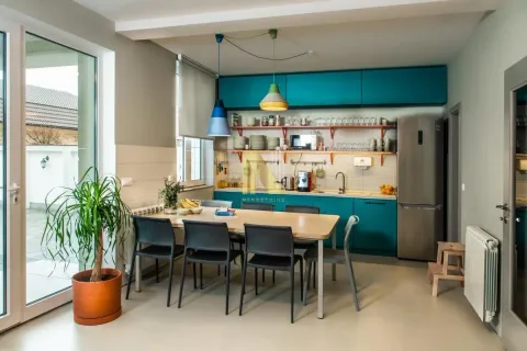 Rent, office space, 353m², Novo naselje, Novi Sad - image 6