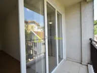 Izdavanje, trosoban stan, 90m², Vezirov Most, Podgorica - image 9