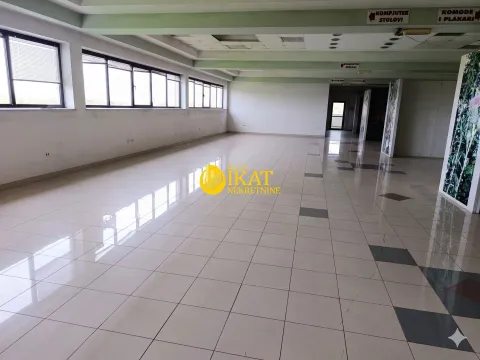 Izdavanje, poslovni prostor, 72m², Palilula Sve Podlokacije, Beograd - image 12