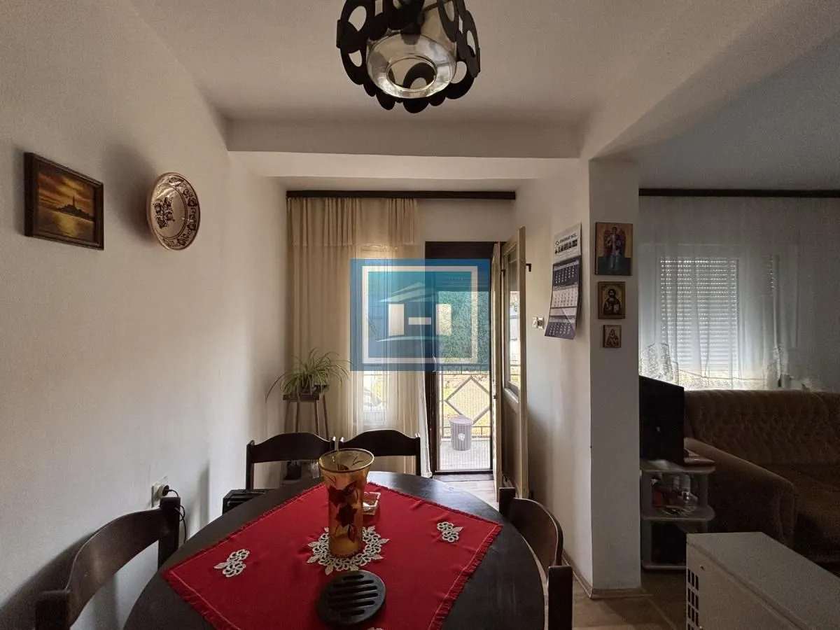 Prodaja, kuća, 200m², Tavrića obori, Jagodina