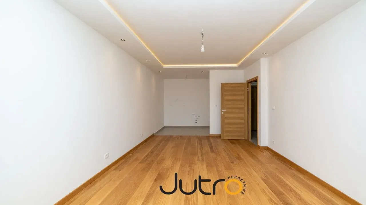Izdavanje, jednosoban stan, 48m², Podgorica, Crna Gora