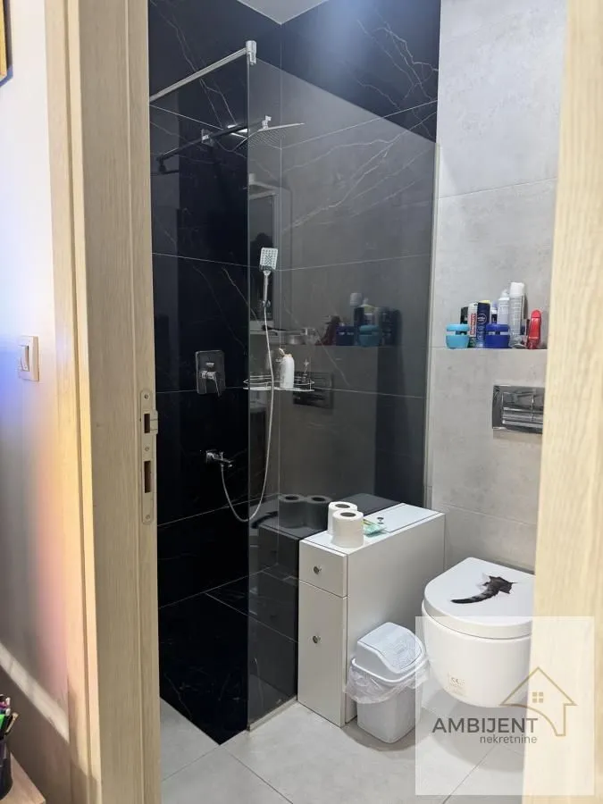 Prodaja, trosoban stan, 71m², Stari Banovci, Stara Pazova