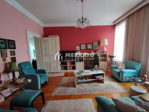 Sale, house, 270m², Čenta, Zrenjanin - image 11