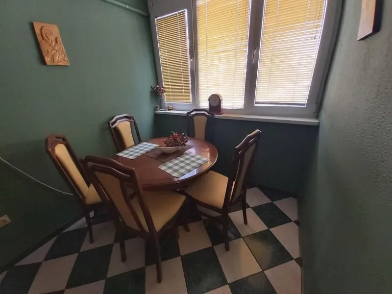 Prodaja, trosoban stan, 80m², Podgorica, Crna Gora