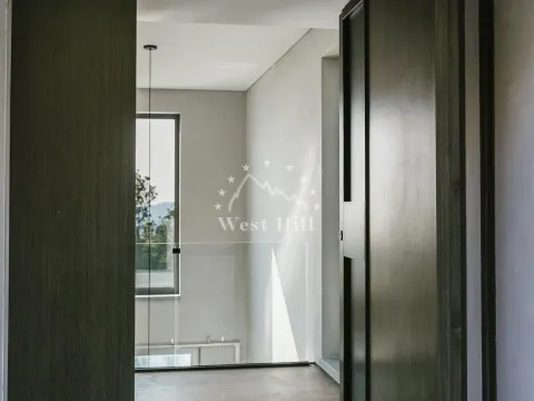 Sale, house, 227m², Blizikuće, Budva - image 3