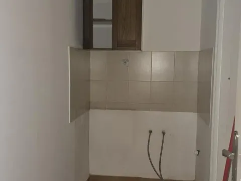 Izdavanje, poslovni prostor, 70m², Novi Sad, Srbija - image 10
