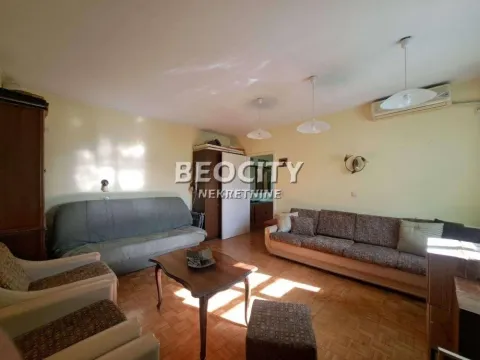 Prodaja, dvosoban stan, 42m², Centar, Novi Sad - image 5