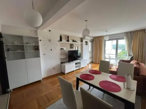 Sale, two bedroom apartment, 84m², Bečići, Budva - image 2