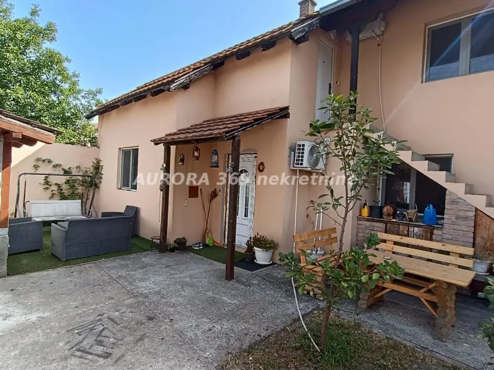 Sale, house, 170m², Novi Sad, Srbija