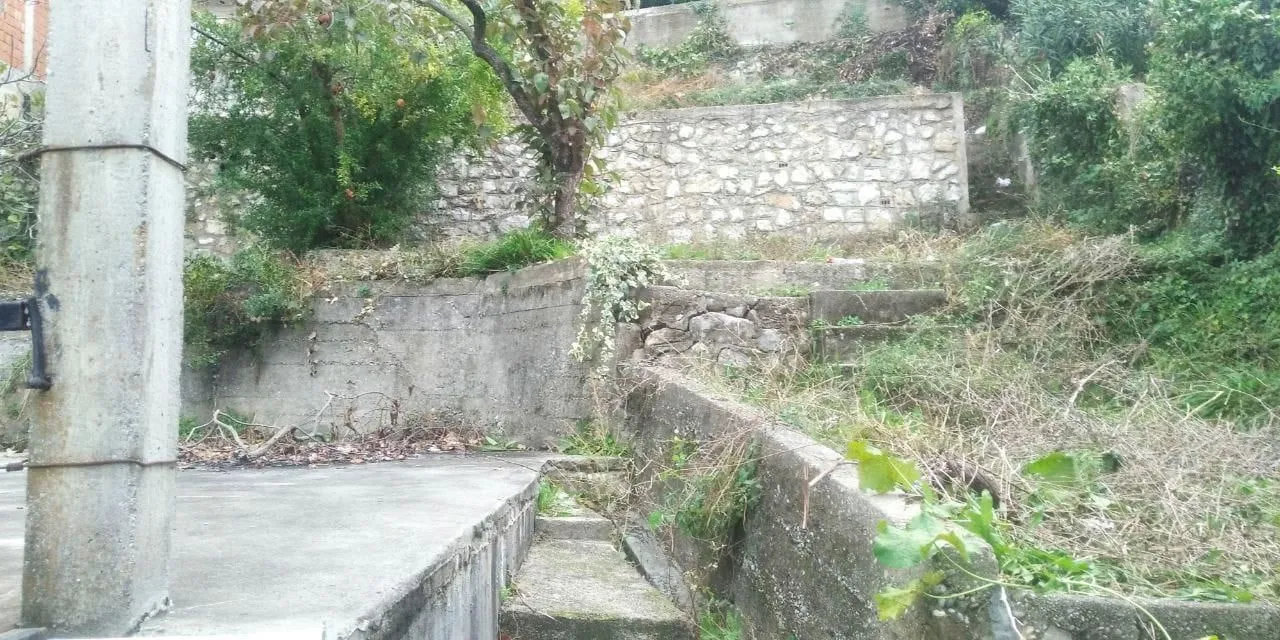 Prodaja, kuća, 64m², Sutomore, Bar