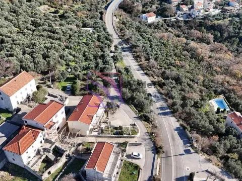 Prodaja, plac, 1700m², Reževići, Budva - image 1