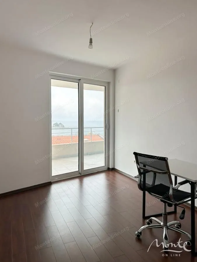 Sale, one bedroom apartment, 85m², Petrovac, Budva