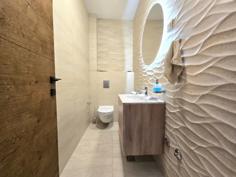 Sale, house, 204m², Podgorica, Crna Gora - image 14