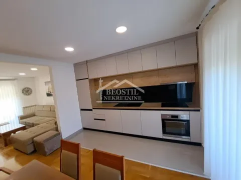 Izdavanje, trosoban stan, 82m², Skojevsko Naselje, Beograd - image 6