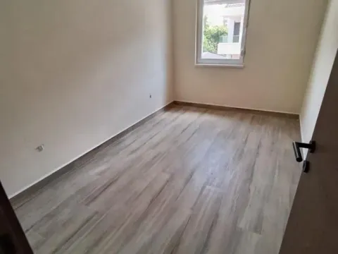 Prodaja, dvosoban stan, 41m², Sajmište, Novi Sad - image 12