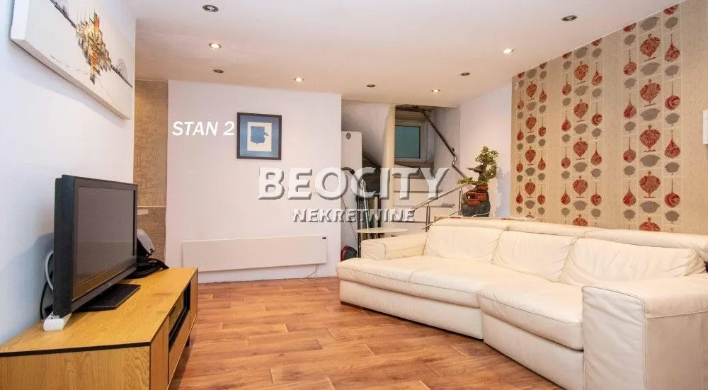 Prodaja, stan, 47m², Kosančićev Venac, Beograd