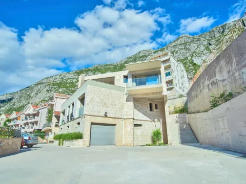 Sale, house, 507m², Dobrota, Kotor - image 21