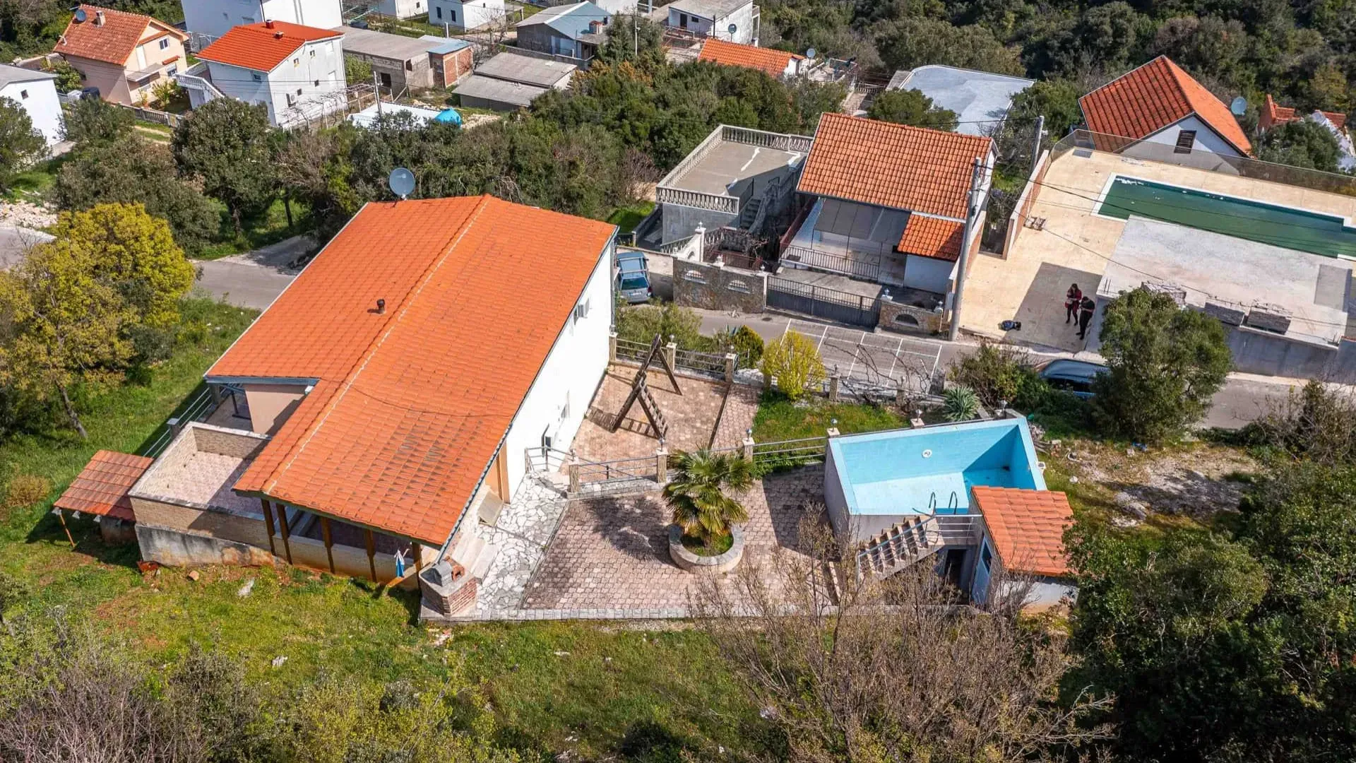 Sale, house, 160m², Utjeha, Bar
