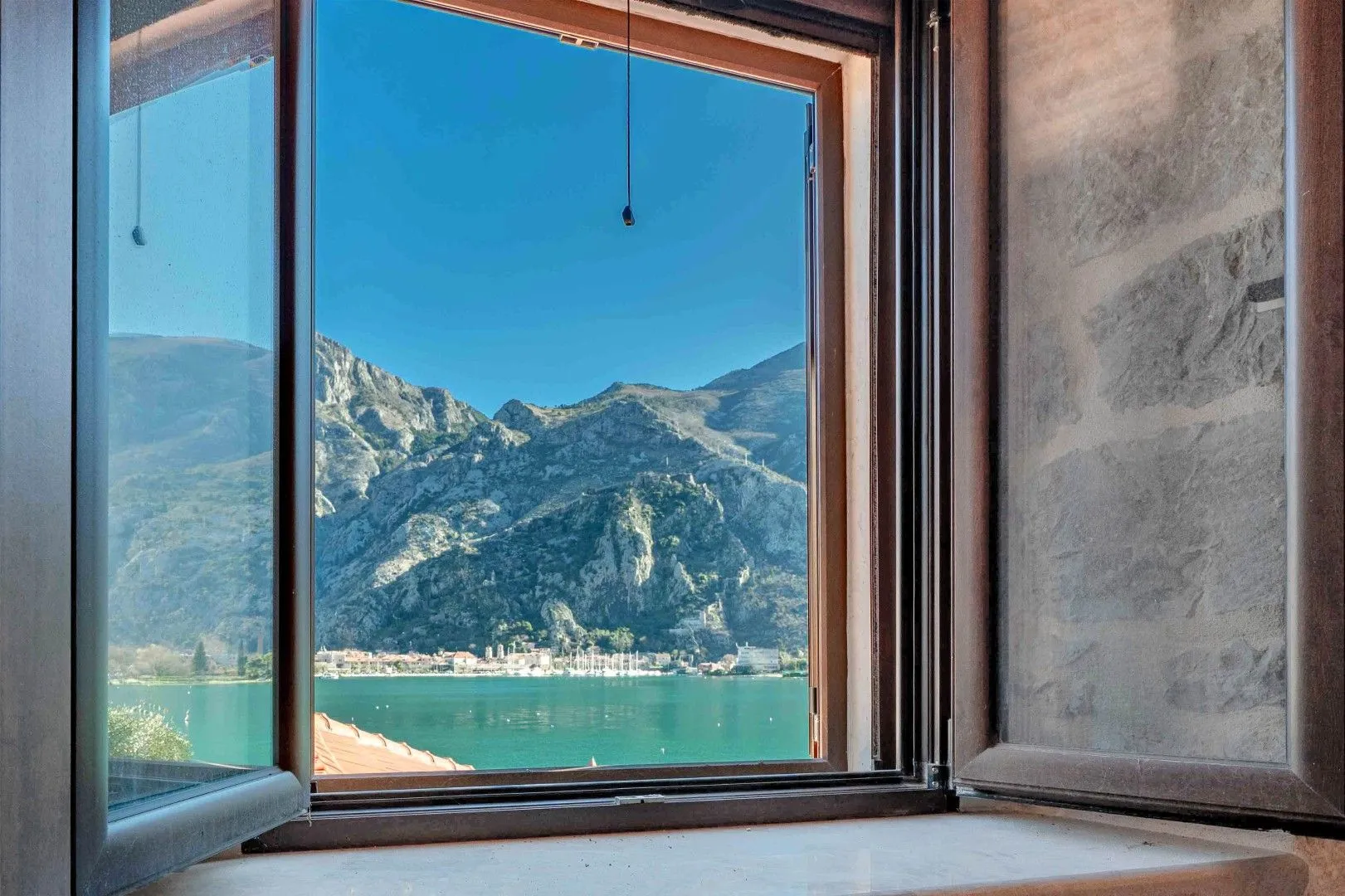 Prodaja, kuća, 130m², Muo, Kotor