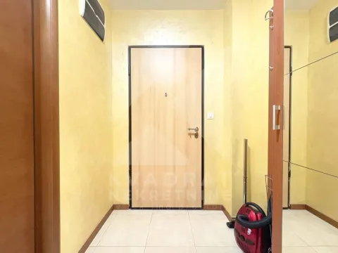 Rent, one bedroom apartment, 40m², Stari Aerodrom, Podgorica - image 6