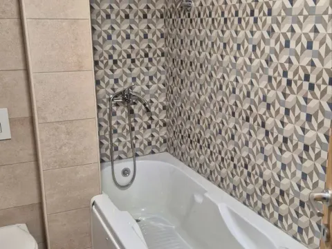 Prodaja, jednosoban stan, 40m², Stari Aerodrom, Podgorica - image 5