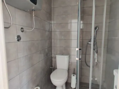 Sale, two bedroom apartment, 92m², Petrovac, Budva - image 9