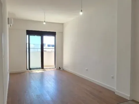 Prodaja, jednosoban stan, 52m², Bečići, Budva - image 2