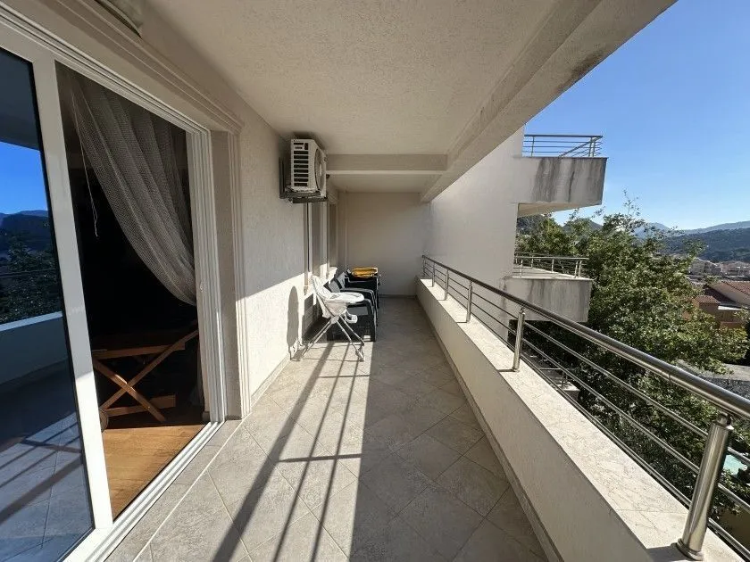 Sale, two bedroom apartment, 105m², Petrovac, Budva