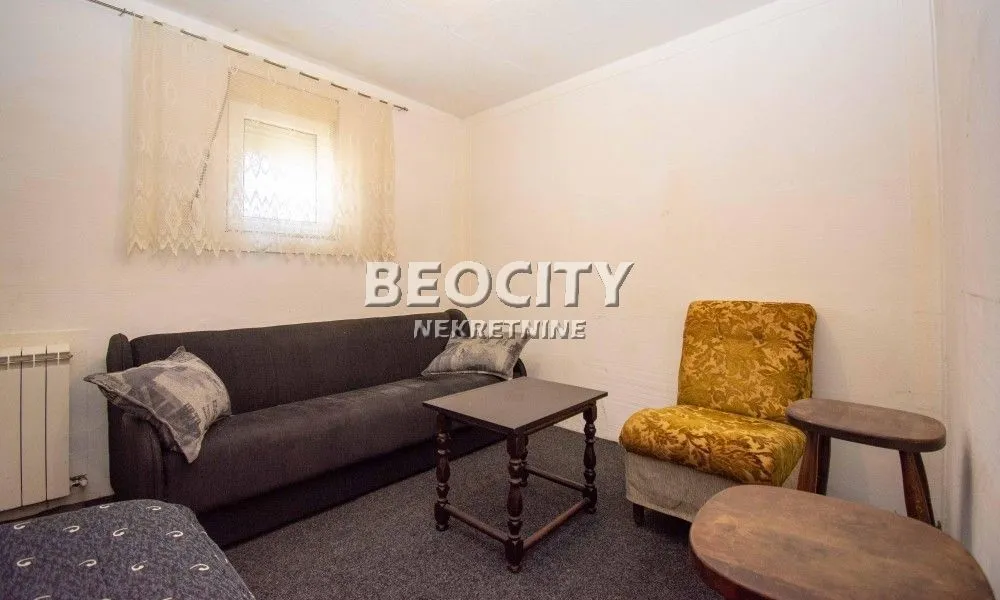 Prodaja, četvorosoban stan, 91m², Petlovo Brdo, Beograd