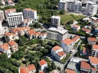 Prodaja, garsonjera, 32m², Bečići, Budva - image 1