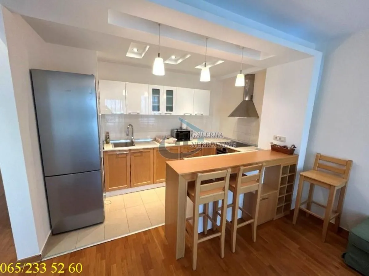 Sale, three bedroom apartment, 106m², Novi Beograd Blok 67, Novi Beograd Sve Podlokacije