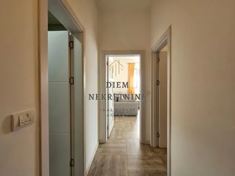 Rent, one bedroom apartment, 49m², Šušanj, Bar - image 2