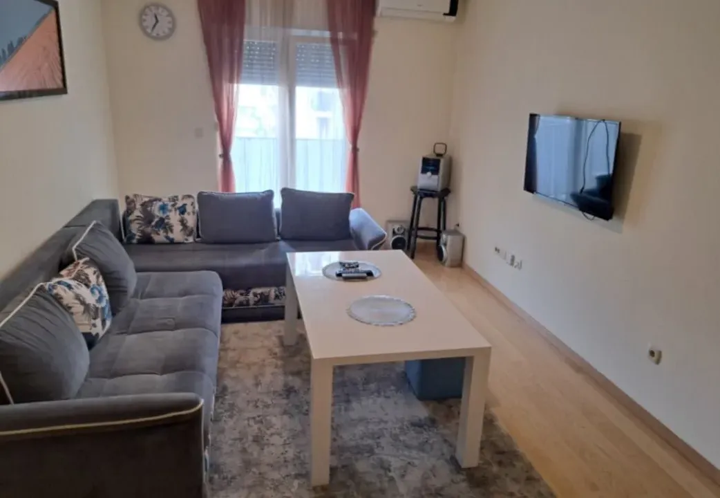 Izdavanje, garsonjera, 34m², City Kvart, Podgorica