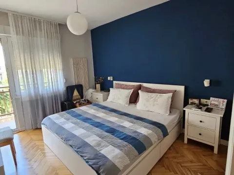 Sale, one bedroom apartment, 57m², Blok 6, Podgorica - image 8